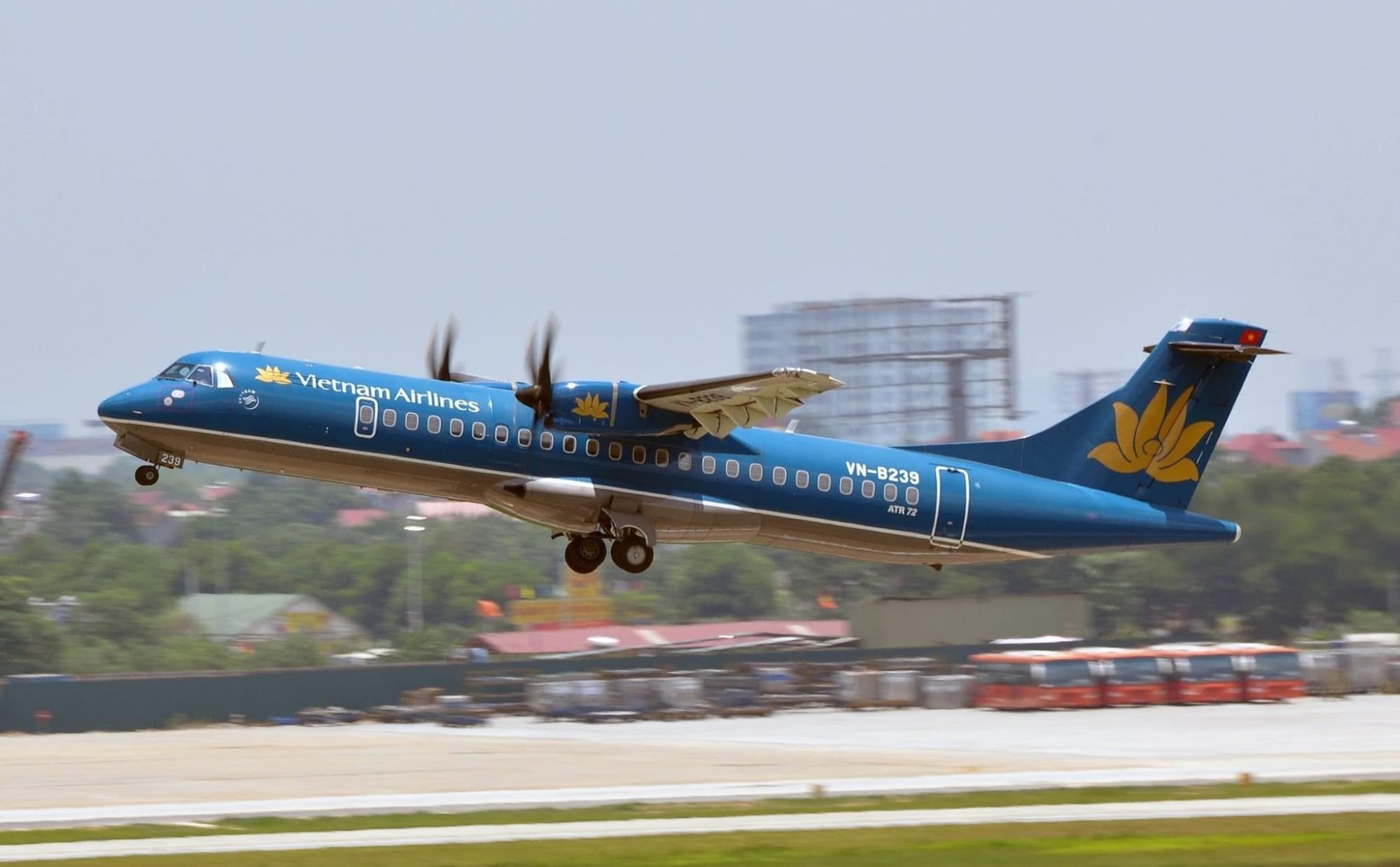 参考になるのは日本の空?ベトナム航空市場の「巨大な空白」短距離フライト87路線の可能性(石黒が選ぶベトナムのニュース:2026/6/12)